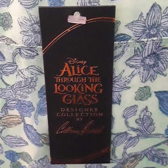 Disney collection alice through the looking glass - Picture 4 of 4